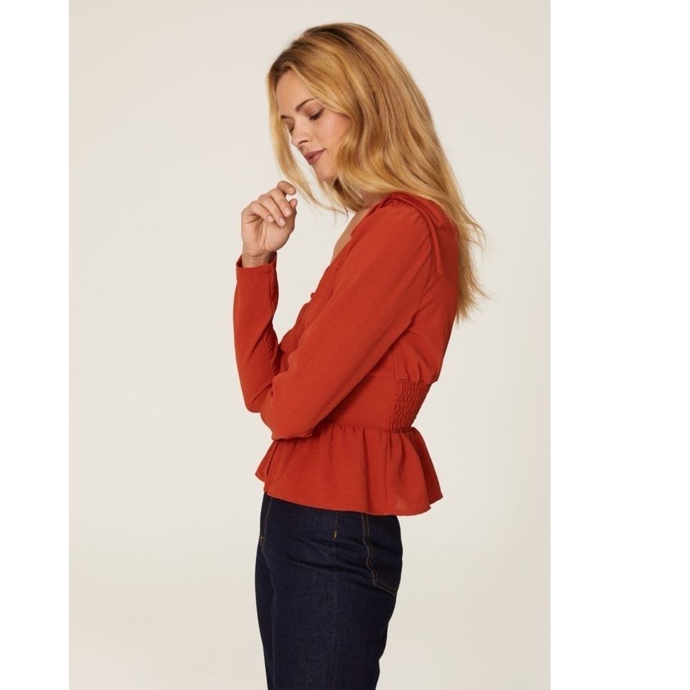 Louna Designer Blouse Red Orange Ruffle Hem Cinched Waist Long Sleeve Sz XS - Picture 2 of 9